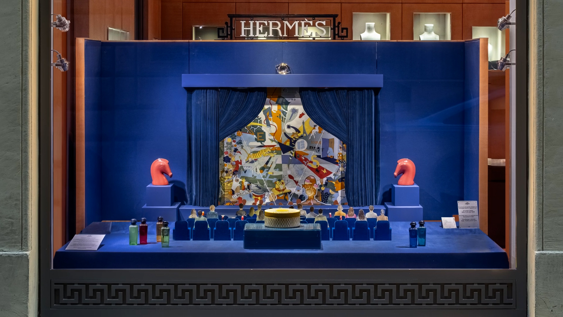 A screenshot from the video Hermès Windows
